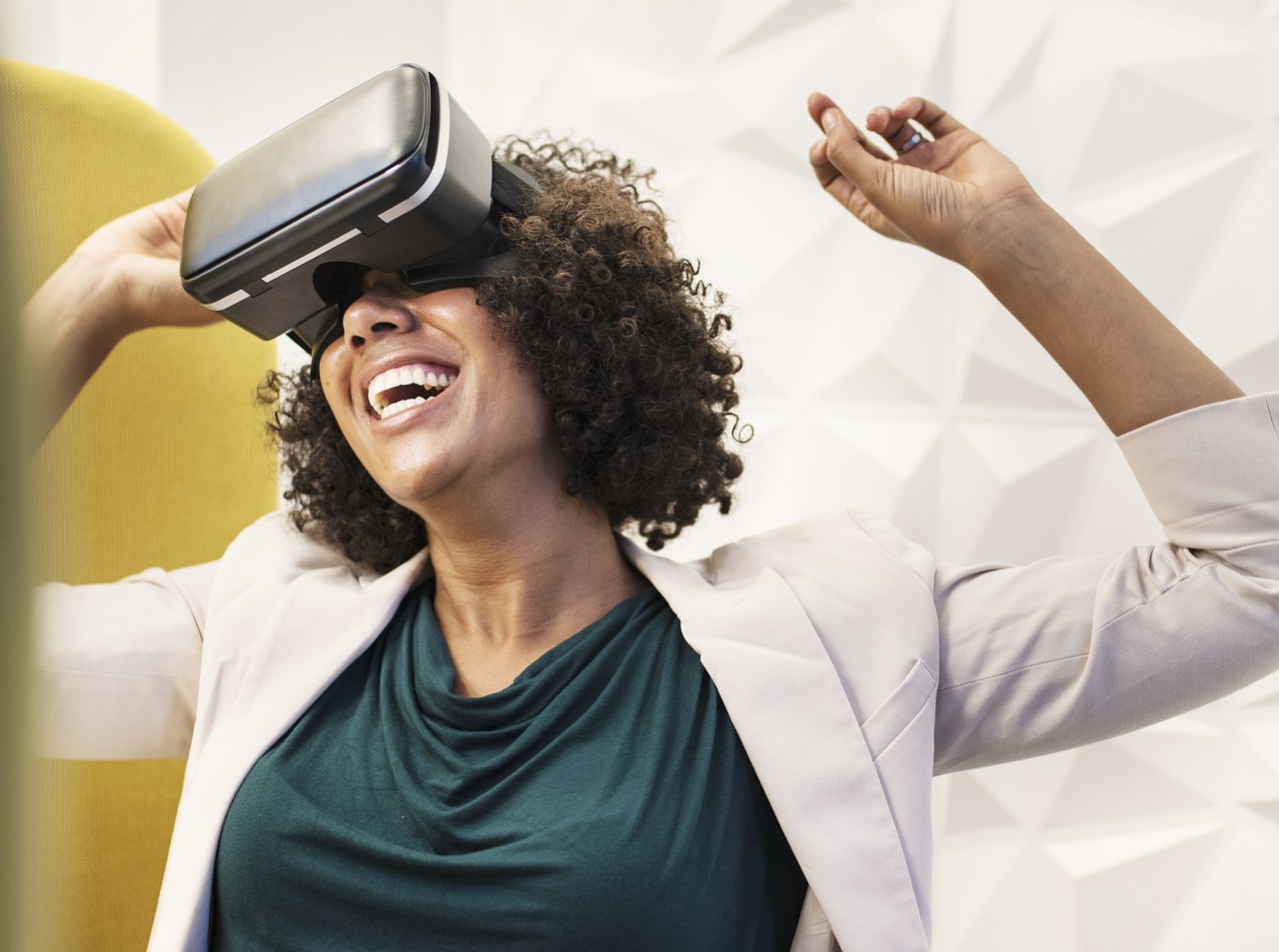 最新VR眼镜重塑虚拟现实体验的前沿科技探索