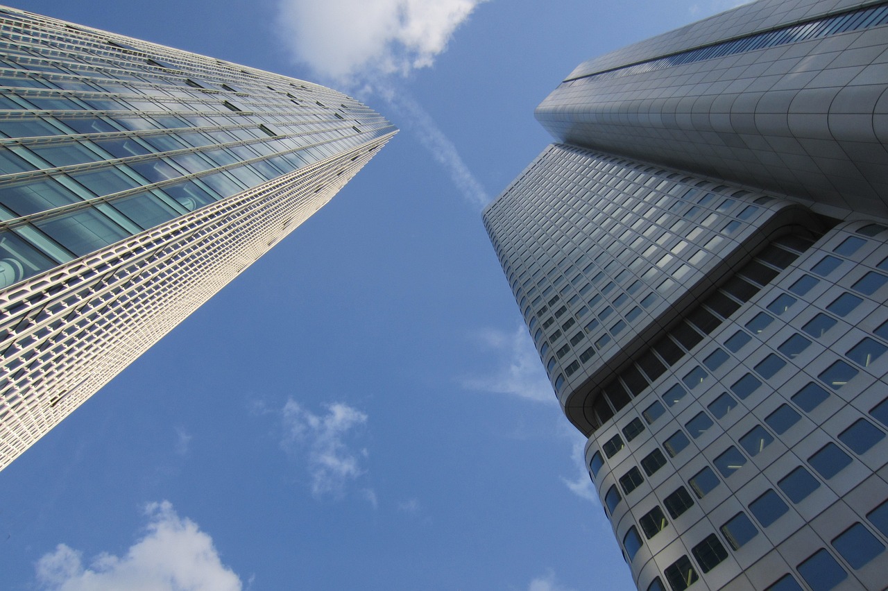 最新网站建设趋势，实践探讨与走向未来