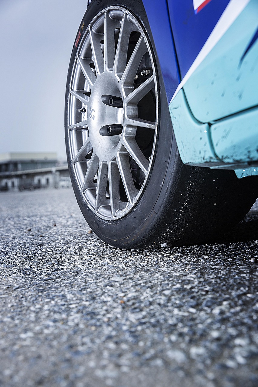 揭秘四月本田最新跑车，速度与激情的完美融合